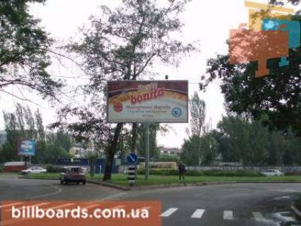 Билборд  в Киеве Тычины,21, разд.треуг. фото 1