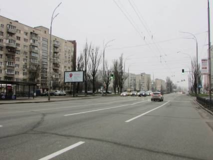 Билборд A в Киеве, 6x3  Івасюка В. пр-кт (Г. Сталінграду), 3/12 (світлофор)  рух до просп. Степана Бандери (Московський) фото 1