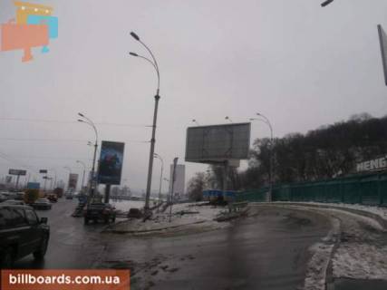 Призматрон, Призма  у Києві Миколи Міхновського бульвар (Дружби Народів бульвар)  / развязка моста Патона  (съезд  на Надднепрянское шоссе) - 26351 Фото 1