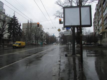 Скроллер A в Киеве, 3.14x2.32  Юрія Іллєнка (Мельникова), 18 / Герцена (світлофор) - 196001 фото 1