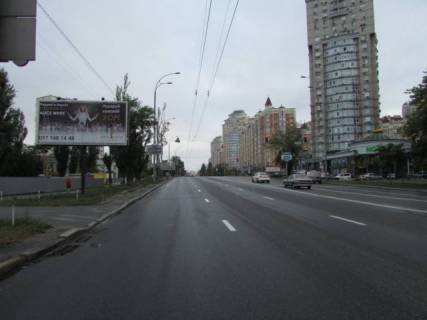 Билборд B в Киеве, 6x3  просп. Володимира Івасюка (Героїв Сталінграда), 4 (навпроти) рух від просп. Степана Бандери (Московський), ліворуч фото 1