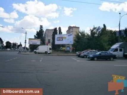 Призма  в Киеве Автозаводская / Ивашкевича - 26901 фото 1