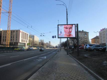 Видеоборд A в Киеве, 3.14x2.32  Миколи Міхновського бульвар (Дружби Народів бульвар)., 16а, (супермаркет "Новус", 500 м до ст.м."Звіринецька") - 613497 фото 1