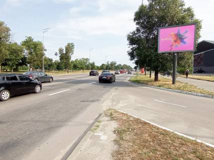 Video Billboard A in Kyiv, 3.14x2.32  Дніпровська набережна / Березняківська, 31 рух до м. Патона (поруч з м.Велмарт/Епіцентр) - 574307 Photo 1