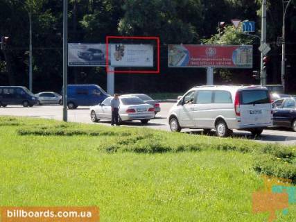 Призматрон, Призма  у Києві Миколи Міхновського бульвар (Дружби Народів бульвар) / пл. ГВОВ -  ( 2 ) - 26717 Фото 1