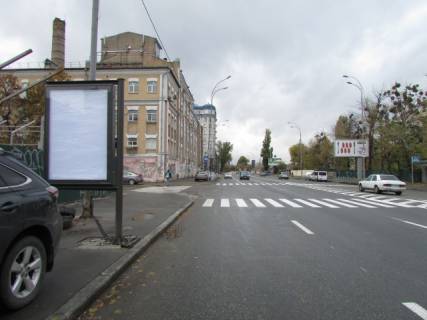 Ситилайт B в Киеве, 1.2x1.8  Набережно-Хрещатицька, 49а / Щекавицька фото 1