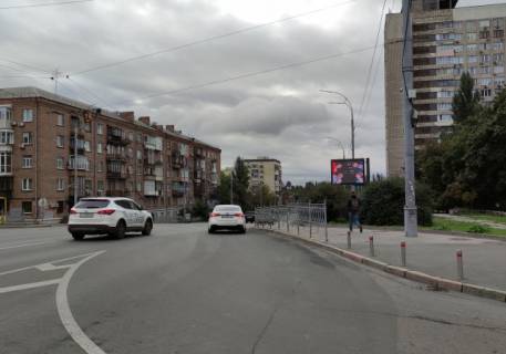 Скроллер A в Киеве, 3.14x2.32  Лесі Українки бульвар, 36В  (за 100 метрів до з'їзду на Миколи Міхновського бульвар (Дружби Народів бульвар) - 408581 фото 1