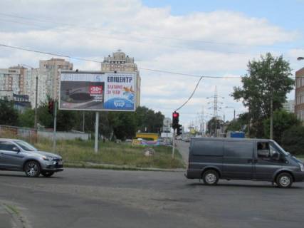 Билборд B в Киеве, 6x3  Гната Хоткевича (Червоногвардейска),13 / Фінський пров. (Карельський пров.), рух до  М" Чернигівска" фото 1