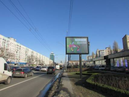 Скроллер A в Киеве, 3.14x2.32  просп. Берестейський (Перемоги), 23 (м. Політехнічний інститут, рух до центру) - 408217 фото 1