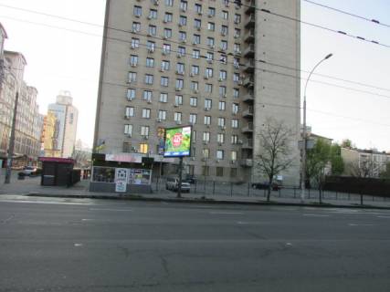 Видеоборд A у Києві, 3.14x2.32  Антоновича вул. (Горького)., ст.м."Оліппійська", навпроти ТЦ "Мегамаркет" - 613476 Фото 1