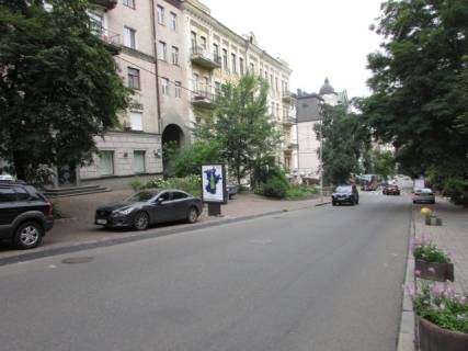 Ситилайт B в Киеве, 1.2x1.8  Хмельницького Богдана, 49 фото 1