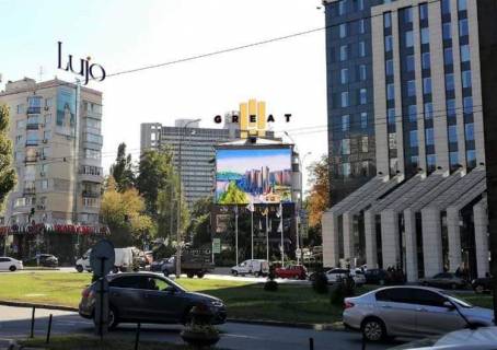 Нестандарт A в Киеве ул. Госпитальная,2 фото 1