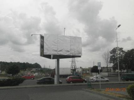 Билборд B в Мукачеве, 3х6  вул.Матросова. Дивиться на с-т "Барва" фото 1