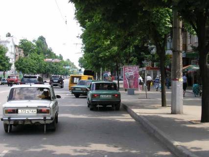 Білборд, Бігборд (Борд)  A у Кривому Розі, 3х6  вул. Єсеніна (біля буд №8 маг. маг Рекламист)  Фото 1