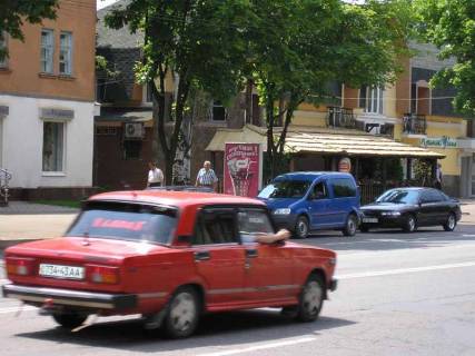 Билборд B в Кривом Роге, 3х6  пр. Гагаріна (біля буд №12) маг Подиум фото 1