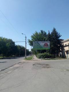 Билборд B в Краматорске, 3*6  ул. Маяковского 4 на перекрестке фото 1