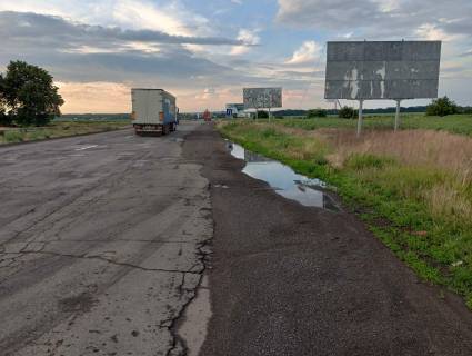 Билборд A в Черкаських трасах, 3.6  Смелянское шоссе,трасса фото 1