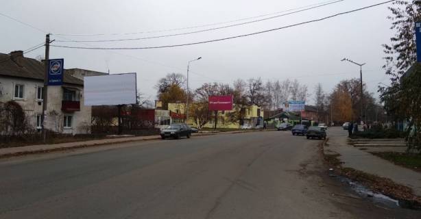 Билборд B в Малине, 3х6  ул. Гагарина, 7, центр, Укрсиббанк, Ощадбанк, маркеты, от АТБ-700м фото 1