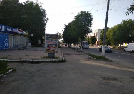 Citylight B in Zvyagel (Novograd-Volinsky), 1,8х1,2  st. Puskina, 4, "Komp"uternij vsesvit" Photo 1