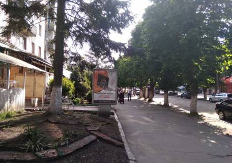 Ситилайт B в Звягель (Новоград-Волынский), 1,8х1,2  вул. Шевченка, 1, центр, будинок культури, ринок, Ощадбанк (м.2) фото 1