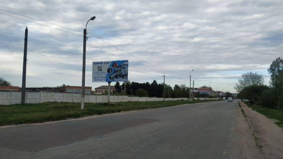 Билборд B в Бердичеве, 3х6  ул.Козацкая 70, холодокомбинат "Три медведя" фото 1