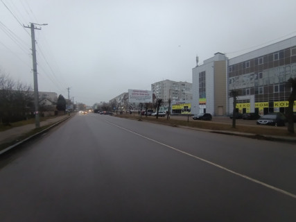 Билборд A в Бердичеве, 3х6  вул. Вінницька, 39, торгівельний комплекс, з центру фото 1