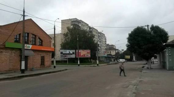 Видеоборд A в Житомире, 2,28х3,04  вул.С.Ріхтера, 2-вул.Кочерги, 2(центр міста,"Приватбанк","Єва",ювелірний салон "КЮЗ","Дитячий світ","Вопак") - 382919 фото 1