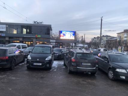 Видеоборд A в Житомире, 2,8х6,4  пл.Перемоги, 13, центр міста, офіси, зупинка транспорту, ЦНАП, "Єва" - 457205 фото 1