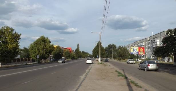 Билборд A в Коростышеве, 3х6  ул. Киевская, 109, напротив Фуршета, Комфи, универмаг, в напр. рынка, автовокзала фото 1