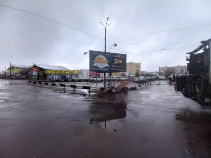 Билборд A в Бердичеве, 3х6  вул. 30-річчя Перемоги, ринок фото 1