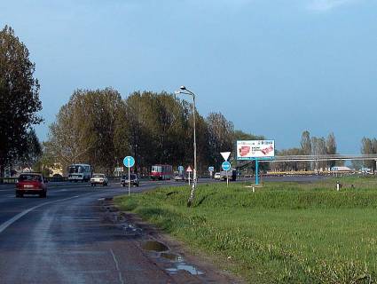 Білборд, Бігборд (Борд)  A у Києві А/д М-05 Київ-Одеса 09, км 27+800 м, ліворуч / напрямок на Київ, с. Глеваха, перед поворотом на Васильків з боку БЦ, виїзд з АЗС UkrNafta, Глевахівський ринок, перед пішохідним мостом, 14 км до Одеської пл. Фото 1