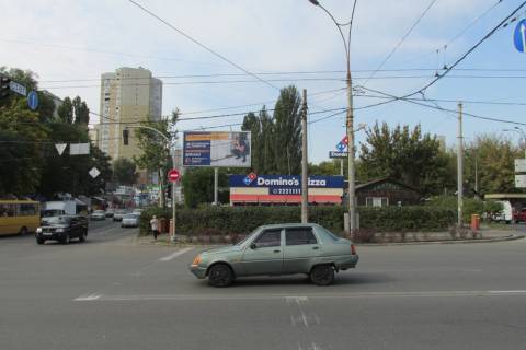 Призма B в Киеве просп. Європейського Союзу (Правди) / Вышгородская ул. - 28983 фото 1
