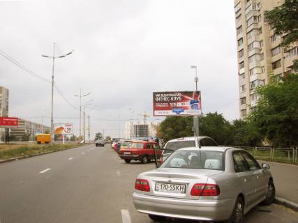 Білборд, Бігборд (Борд)  A у Києві просп. Оболонський, 40 - парковка нового ТРЦ DreamTown (аквапарк); біля м. Гер. Дніпра; ринок, напрямок - від м. Мінська Фото 1
