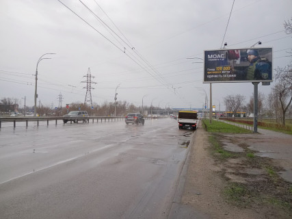 Призма A в Киеве, 6х3  пр-т Романа Шухевича (г. Ватутіна)/вул.Оноре де Бальзака - 385024 фото 1