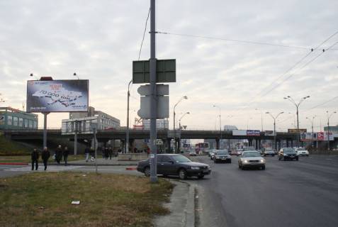 Билборд B в Киеве просп. Степана Бандери (Московський), 18 (300 м за ст.м. "Петрівка") фото 1