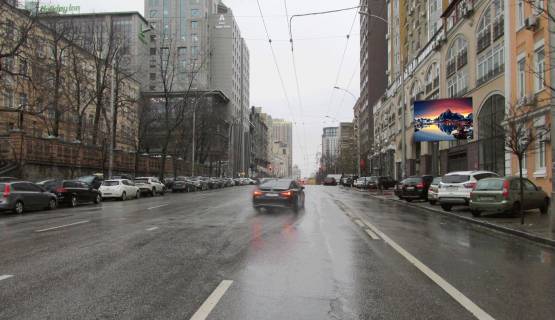 Видеоборд A в Киеве, 3.14х2,32  вул. Антоновича (Горького), 70 - 392584 фото 1