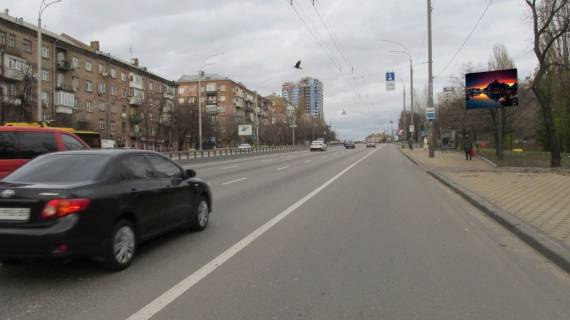 Видеоборд A в Киеве, екран  Миколи Міхновського бульвар (Дружби Народів бульвар) 8, - 387999 фото 1