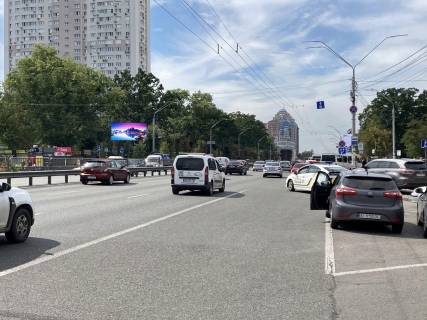 Видеоборд A в Киеве, 6х3  проспект Перемоги, 121, ст.м. Житомирська, з центру (ТЦ Хіт Мол) - 619694 фото 1