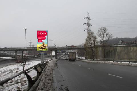 Бэклайт A в Киеве Съезд с Южного моста на Столичное шоссе фото 1