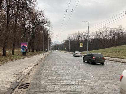 Ситилайт B в Киеве, 1,2х1,8  Подільський узвіз (в сторону Кирилівська вул. (Фрунзе), стадіон Спартак) фото 1