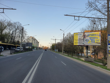 Билборд A в Ивано-Франковске, 3х6  вул.Галицька навпроти АЗС "ОККО" фото 4