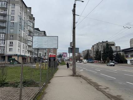 Билборд B в Ивано-Франковске вул. Івасюка 7, №1 (в сторону Епіцентр) ст.Б фото 1