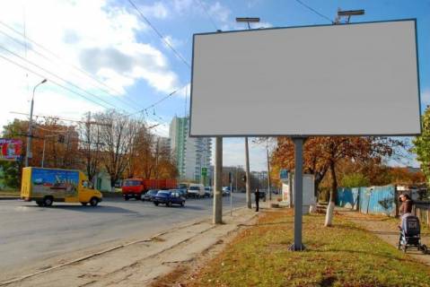 Билборд A в Луцке, 3x6  вул.Рівненська 17  до Київського майдану фото 1