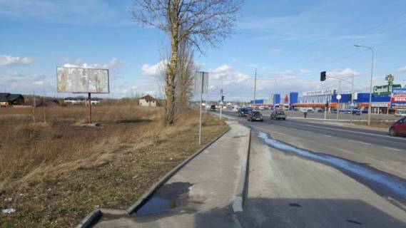 Билборд B в Липинах, 3х6  с.Липини Окружна на виїзді з Епіцентру фото 1