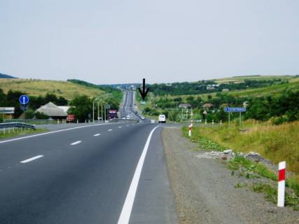 Билборд A в Середньому, 3x6  Автодорога "Київ-Чоп", 150 м від повороту в с. Н.Солотвино (роздоріжжя Н. Солотвино і Р.Комарівці) фото 1