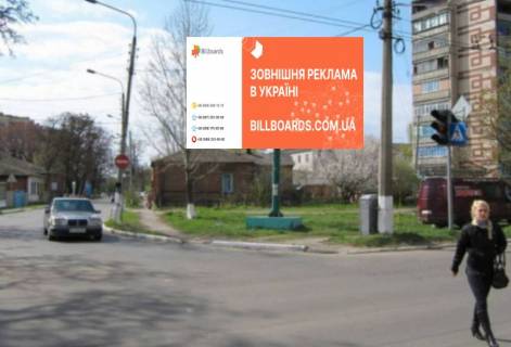 Билборд A в Славянске, 3х6  перехрестя вул. Поштова/вул. Банківська фото 1