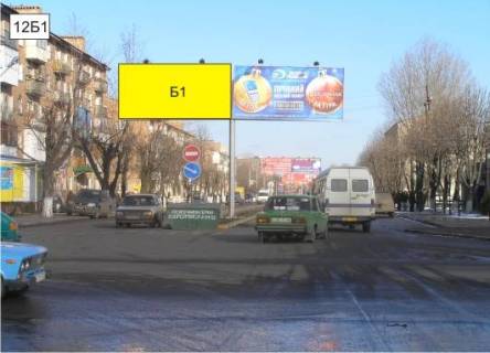 Билборд B в Подольск (Котовск (Подольск)), 3x6  пр-кт Перемоги на розділовій смузі навпроти стоматполіклініки фото 1