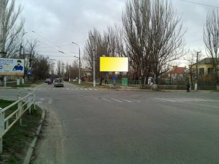 Билборд A в Херсоне, 3x6  Угол ул.Зала Егерсег и Университетская (40 лет Октября) фото 1