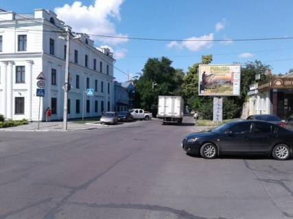 Призма A в Херсоне, 4x3  Ул. Преображенська (Декабристів)/Гоголя - 341330 фото 1
