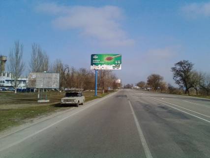 Билборд B в Херсоне, 3x6  Бериславское шоссе (выезд из Херсона) молокозавод фото 1